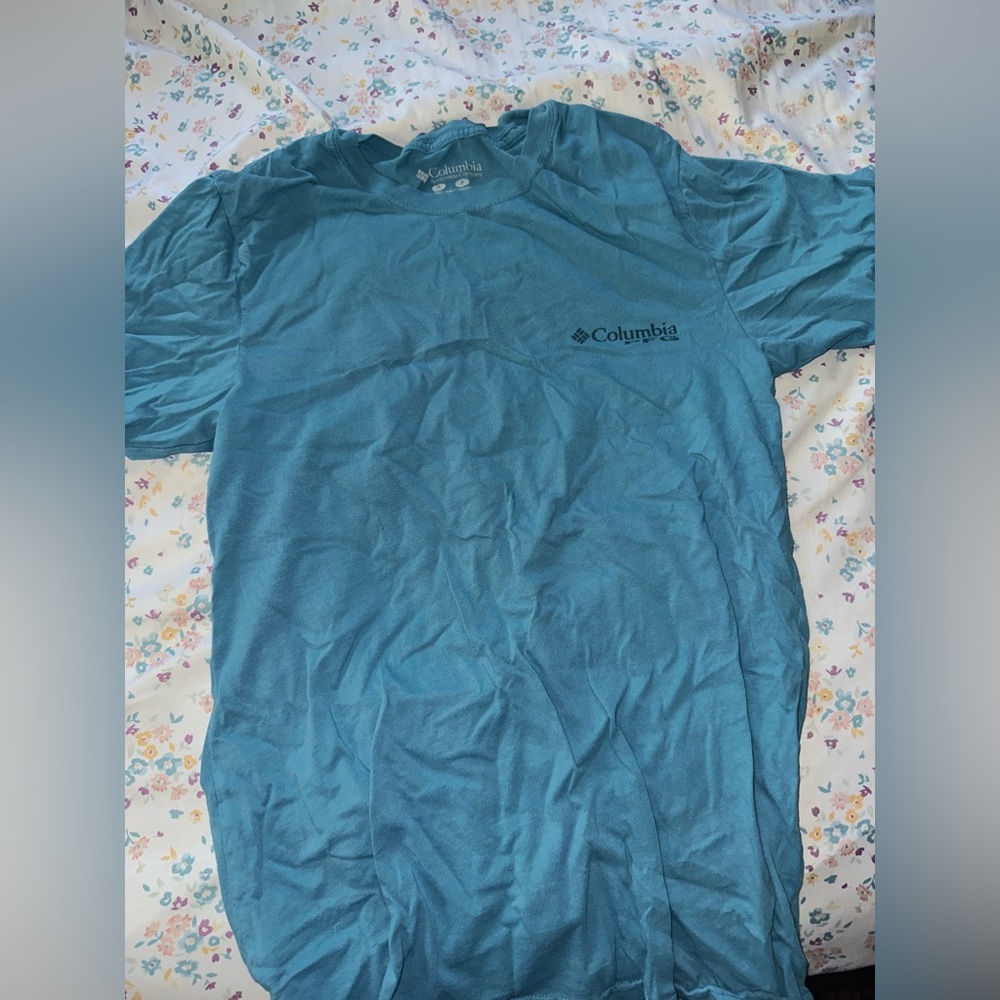 Columbia Blue Short Sleeve Tee for Everyday Comfort